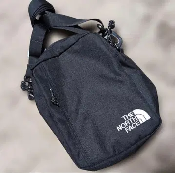 THE NORTH FACE 블랙 숄더백