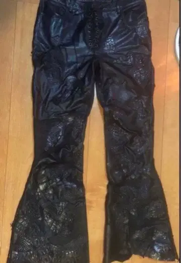 hyde 착용계 Silfleds 가죽 팬츠 if 라르크