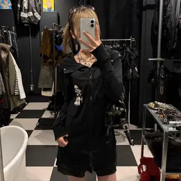 슈퍼라버즈 하이넥 집업 후드티 해골 그런지