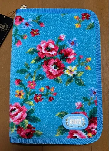 [ 미사용 새상품 ] 페이 멀티 케이스 마드모아젤 로즈 터콰이즈