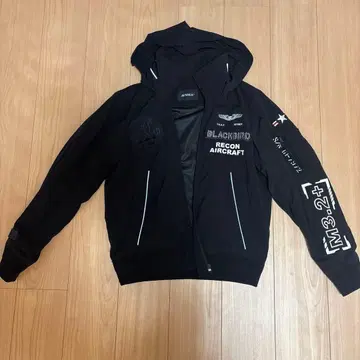 AVIREX 블랙버드 스탠드 지퍼 자켓 M 사이즈