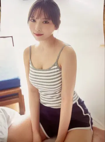 노기자카46 요다 유키 포스터 TRIANGLE 트라이앵글