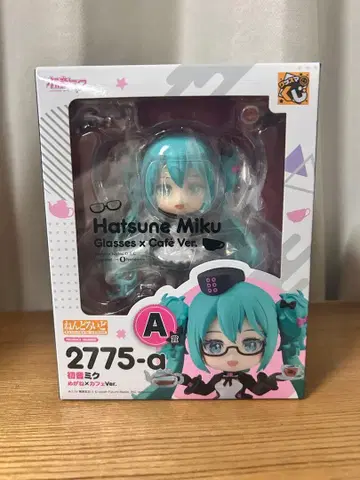 구스마 복권 넨도로이드 하츠네 미쿠 A상 안경 카페Ver 피규어