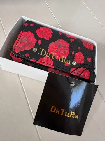 [레어] DaTuRa 빨간 장미 키케이스