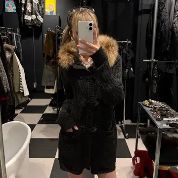 semanticdesign 세멘틱 디자인 퍼 가디건 십자가