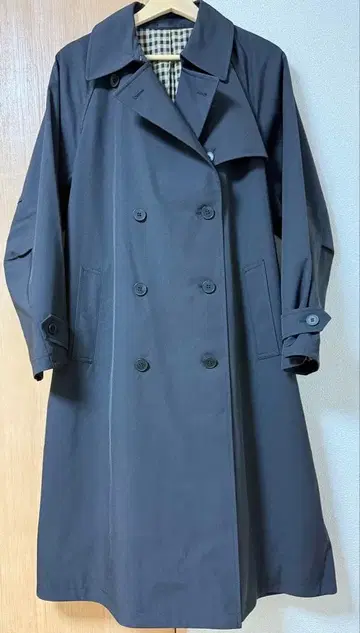 유니클로 트렌치코트 릴랙스핏 M 블랙 새상품급