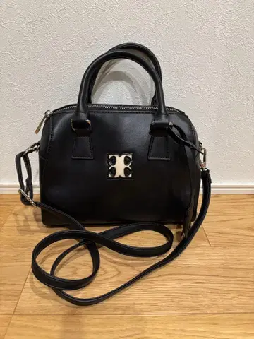 chico 배색 엠보싱 보스턴 백