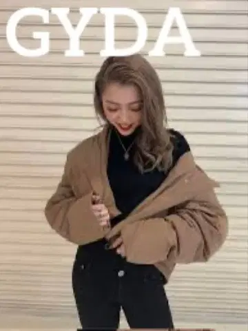 [ GYDA ] 크롭 다운 자켓