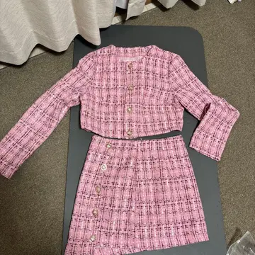 핑크 트위드 셋업 스커트