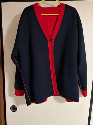 로리즈팜 가디건 빨간색 블랙 미사용 새상품