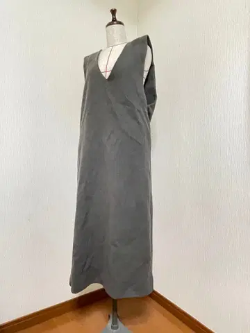 GRL 그레이 V넥 오버롤 스커트