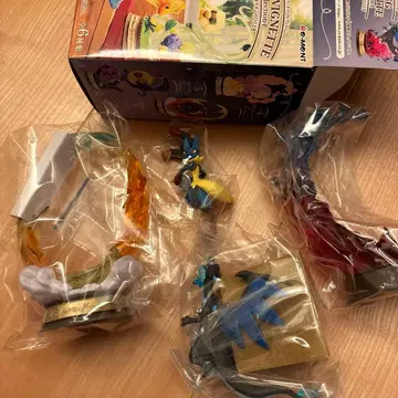 리멘트 흔들리는 포켓몬의 한때 메가리자몽X 메가루카리오