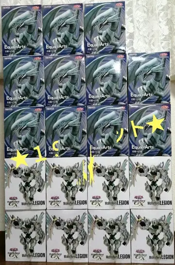 유희왕 피규어 푸른 눈의 백룡 x 11 샤이닝 플레어 윙맨 x 8