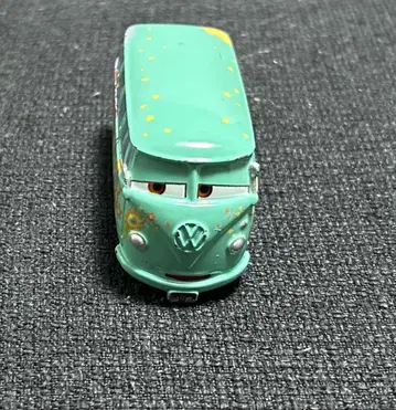 토미카 카즈 필모어