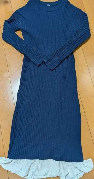 네이비 리브 니트 원피스