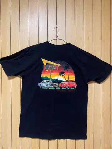 인앤아웃 버거 티셔츠 L 사이즈