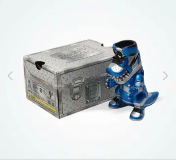 파란 공룡형 피규어