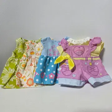 멜짱 옷 갈아입히기 세트 4벌 세트