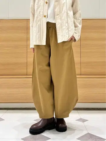 ZUCCa / PE 스트레치 니트 / 팬츠