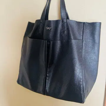 안야 힌드마치 가죽 토트백 블랙 수납 가방 없음