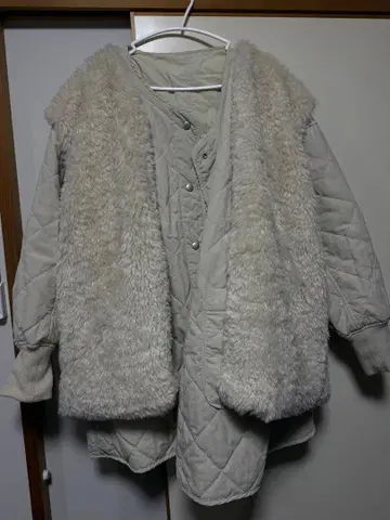 베이지 퀼팅 자켓 플리스 포함 2way