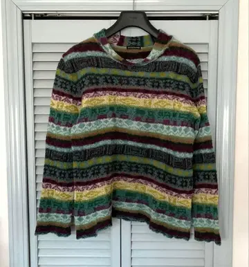 부타파나 스웨터 그린 계열