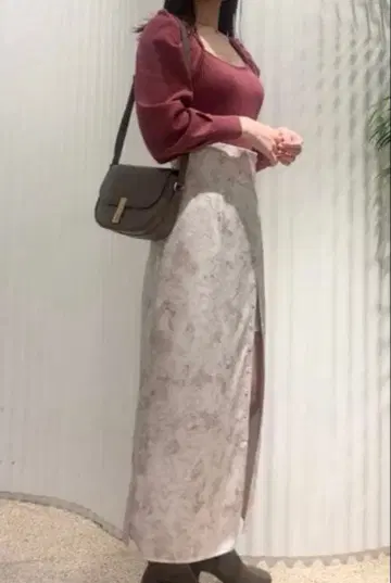 스나이델 Sustainable 코르셋 니트 풀오버