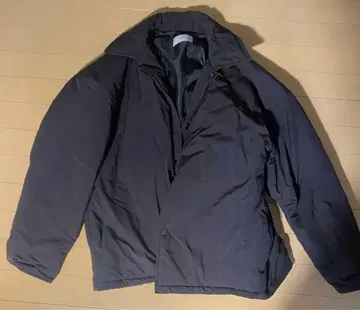 remer 블랙 다운 자켓