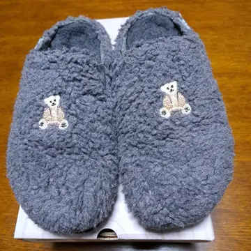BEARPAW 보아 슬립온 테디베어 자수 샌들 사이즈 6