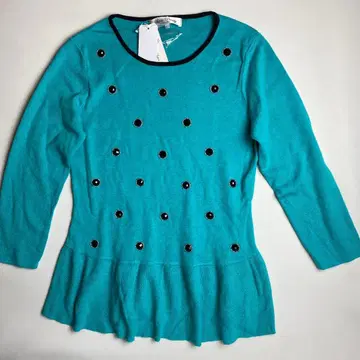 슈퍼 뷰티 에메랄드 그린 니트 블랙 큐빅 장식