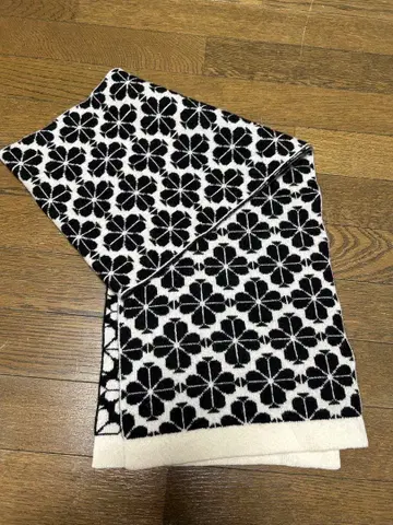 케이트 스페이드 머플러