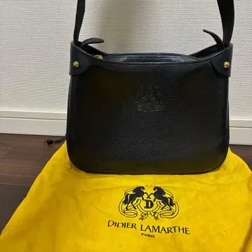 DIDIER LAMARTHE 디디에 라마르뜨 블랙 프랑스 숄더