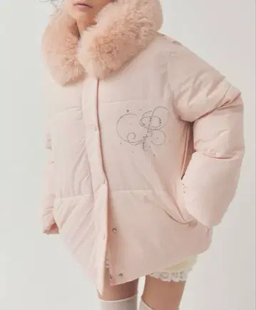 PELLICULE 페리큐르 motif puffer coat