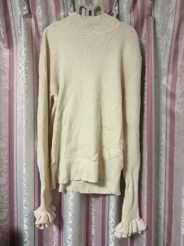 couture brooch 쿠튀르 브로치 니트