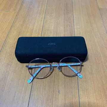 JINS 꽃무늬 템플 안경