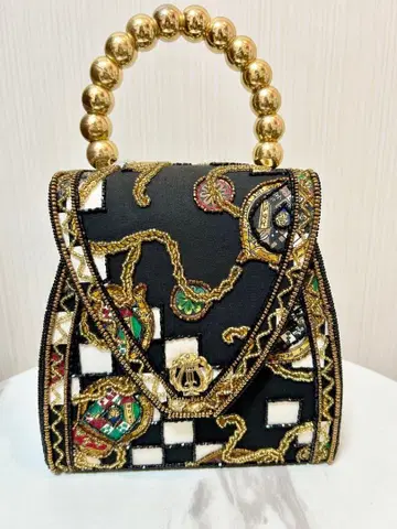 초레어 Lumy 하시모토 황실 어용 비즈 자수 파티 백 블랙 새상품