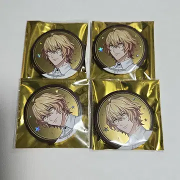 우타프리 시노미야 나츠키 스이파라 캔뱃지 라이에모 콜라보