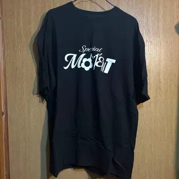 TREASURE SPECIALMOMENT 티셔츠