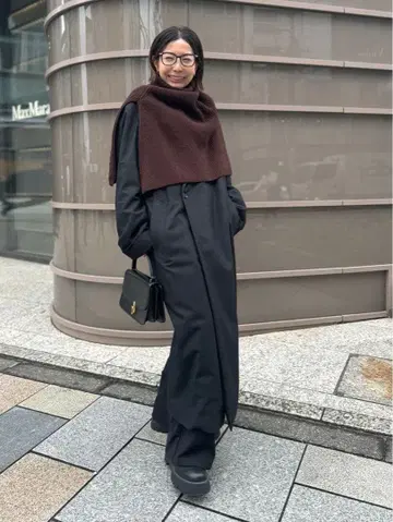 아바르트몬 GOOD GRIEF 굿그리프 RIBBED KNIT SNOOD