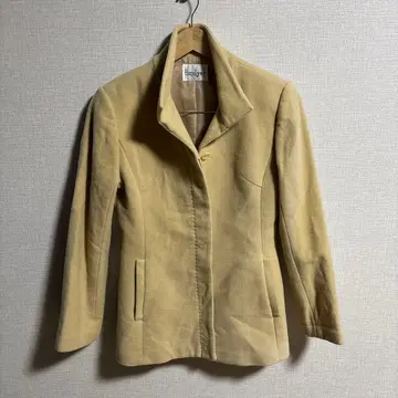 Emilyan 베이지 자켓