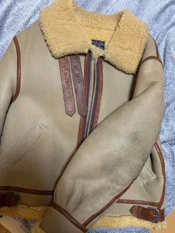 아비렉스 AVIREX B3 플라이트 자켓 리얼 무스탕