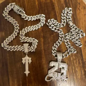 센트럴 C 디자인 목걸이 스트릿 목걸이