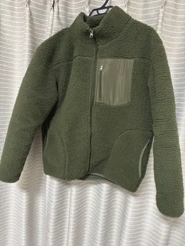 올리브 그린 플리스 자켓