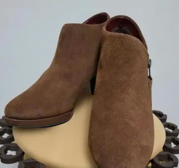 YOSUKE 요스케 천연 가죽 스웨이드 힐업 레더 부티 브라운