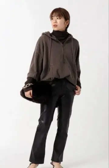 새상품급 APSTUDIO SCENTOF 지퍼 후디