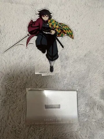 귀멸의 칼날 토미오카 기유 아크릴 스탠드