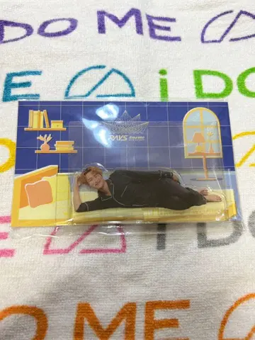 Snow Man 이와모토 아크릴 스탠드 RAYS