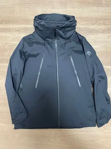 데상트 클레어 하드쉘 자켓 2024AW