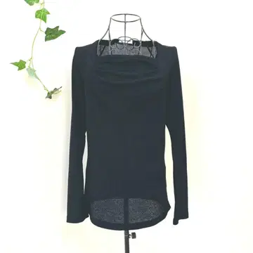 Lautreamont 스퀘어넥 티셔츠 M 블랙