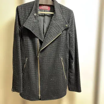 특별한 원단 사용 토네이도 마트 자켓 크로커다일풍 광택 패턴 M